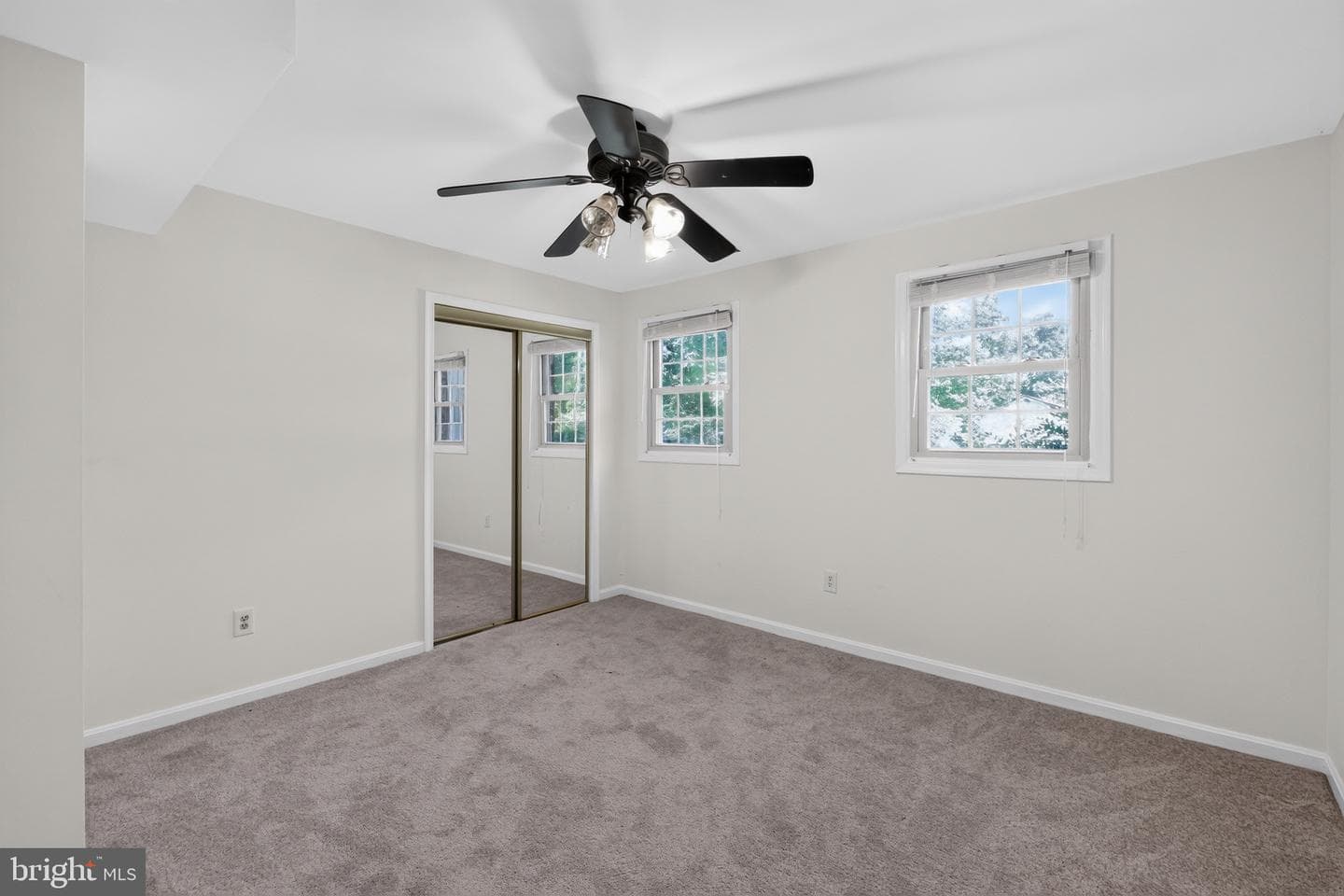 2861 Ridge Road photo 16