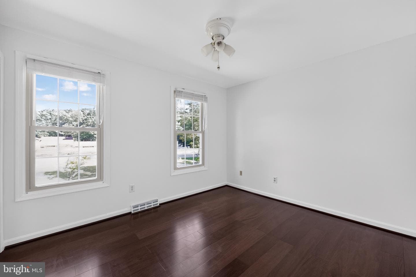 2861 Ridge Road photo 19