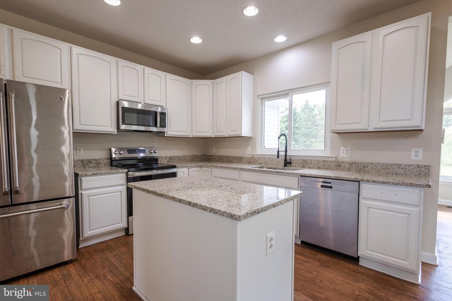 12438 Whisper Creek Court photo 11