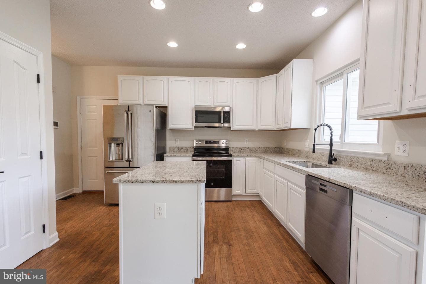 12438 Whisper Creek Court photo 12