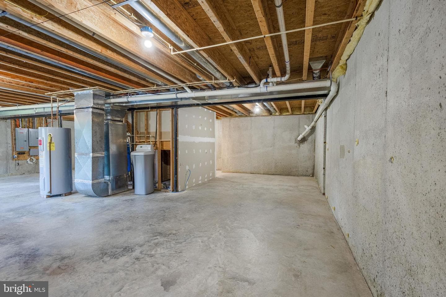 12438 Whisper Creek Court photo 47