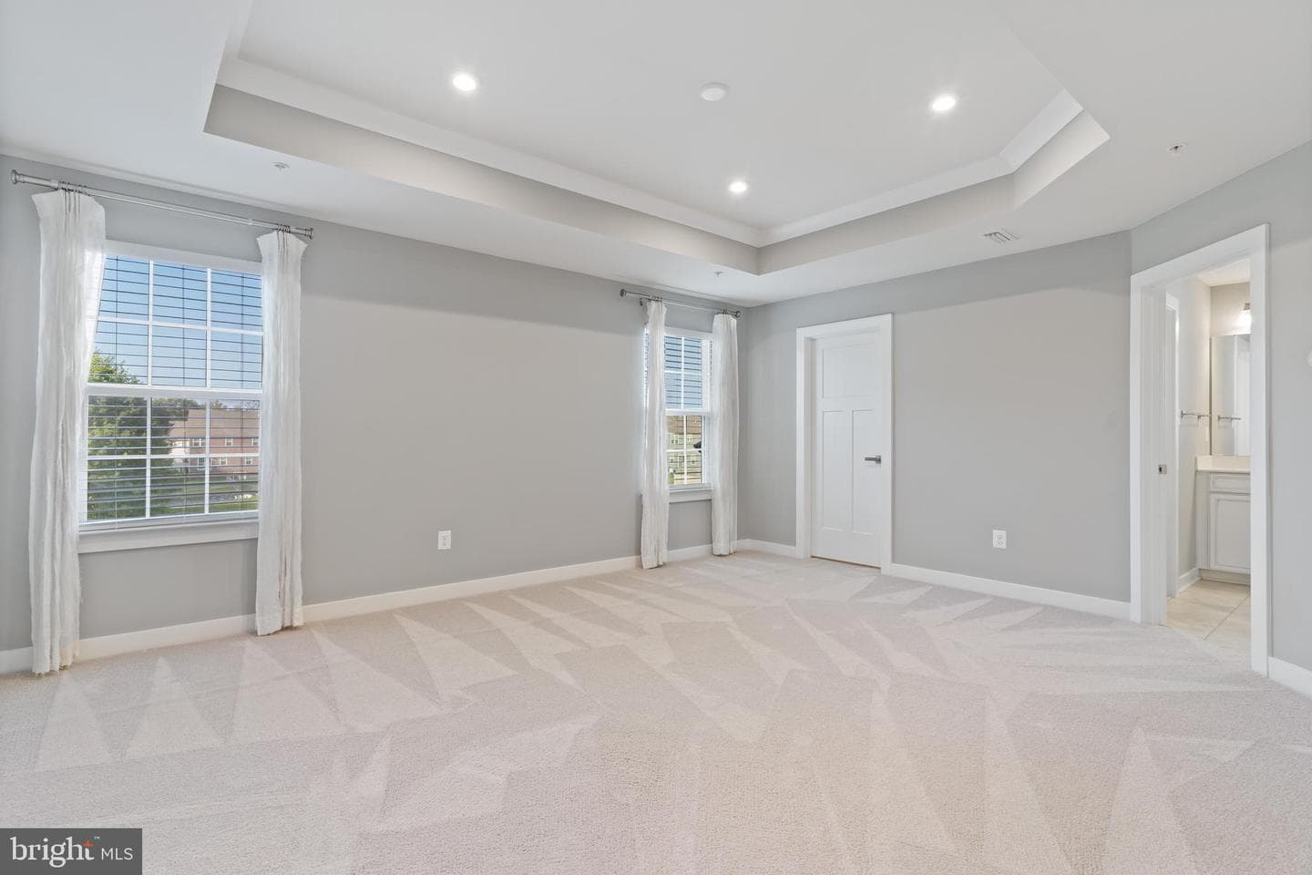 10602 Starfire Ln photo 29