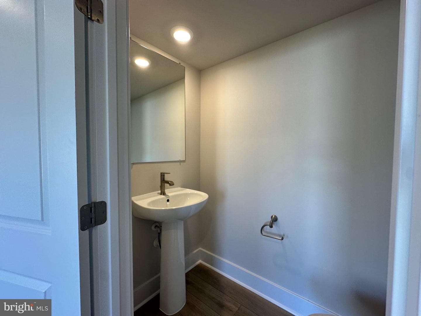 5513 Aberdeen Place photo 7