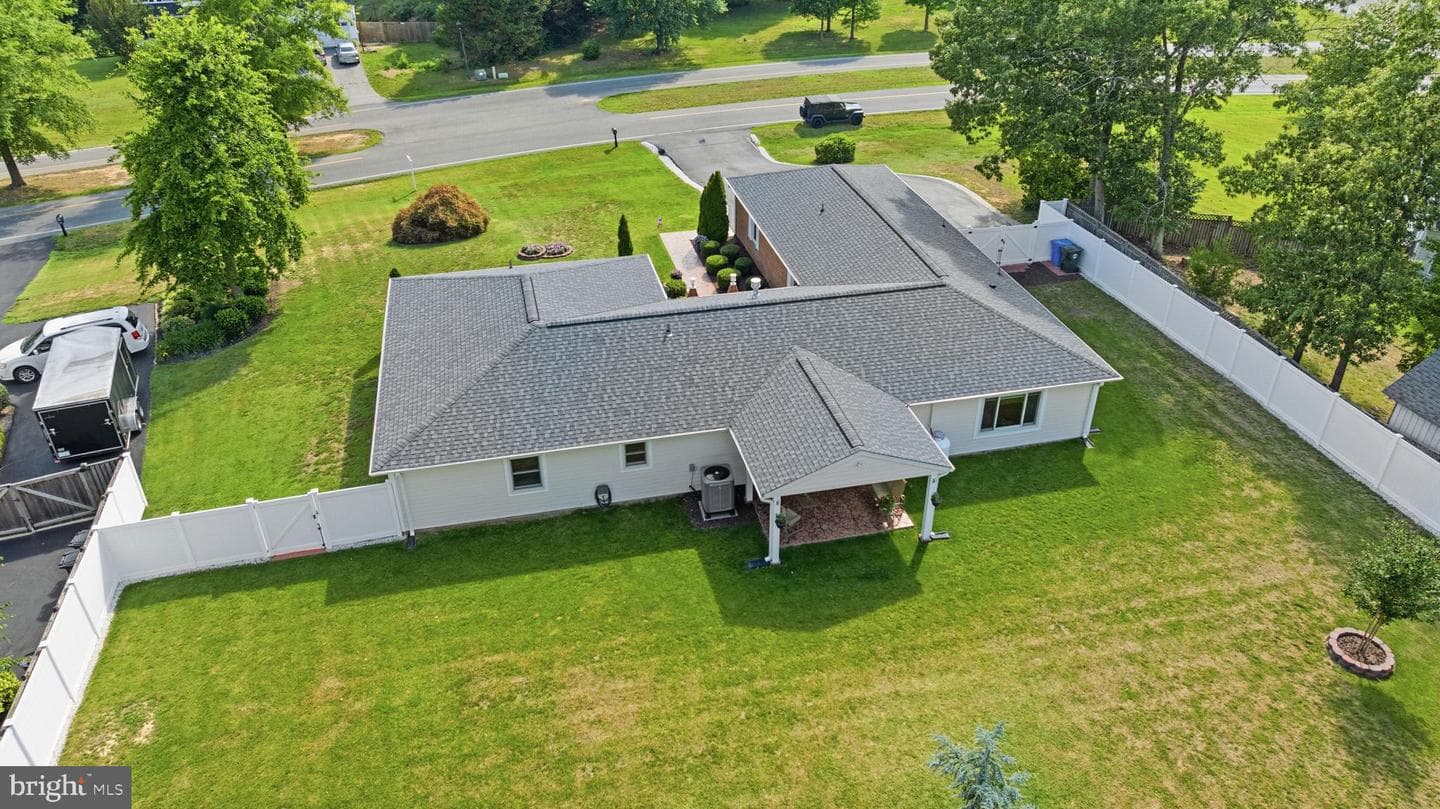 18 Quailwood Parkway photo 10