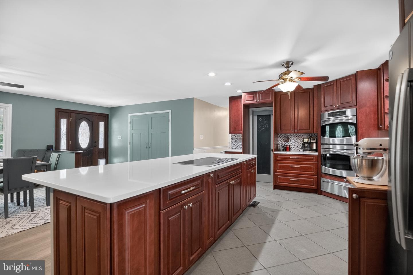 9487 Canary Dr photo 16