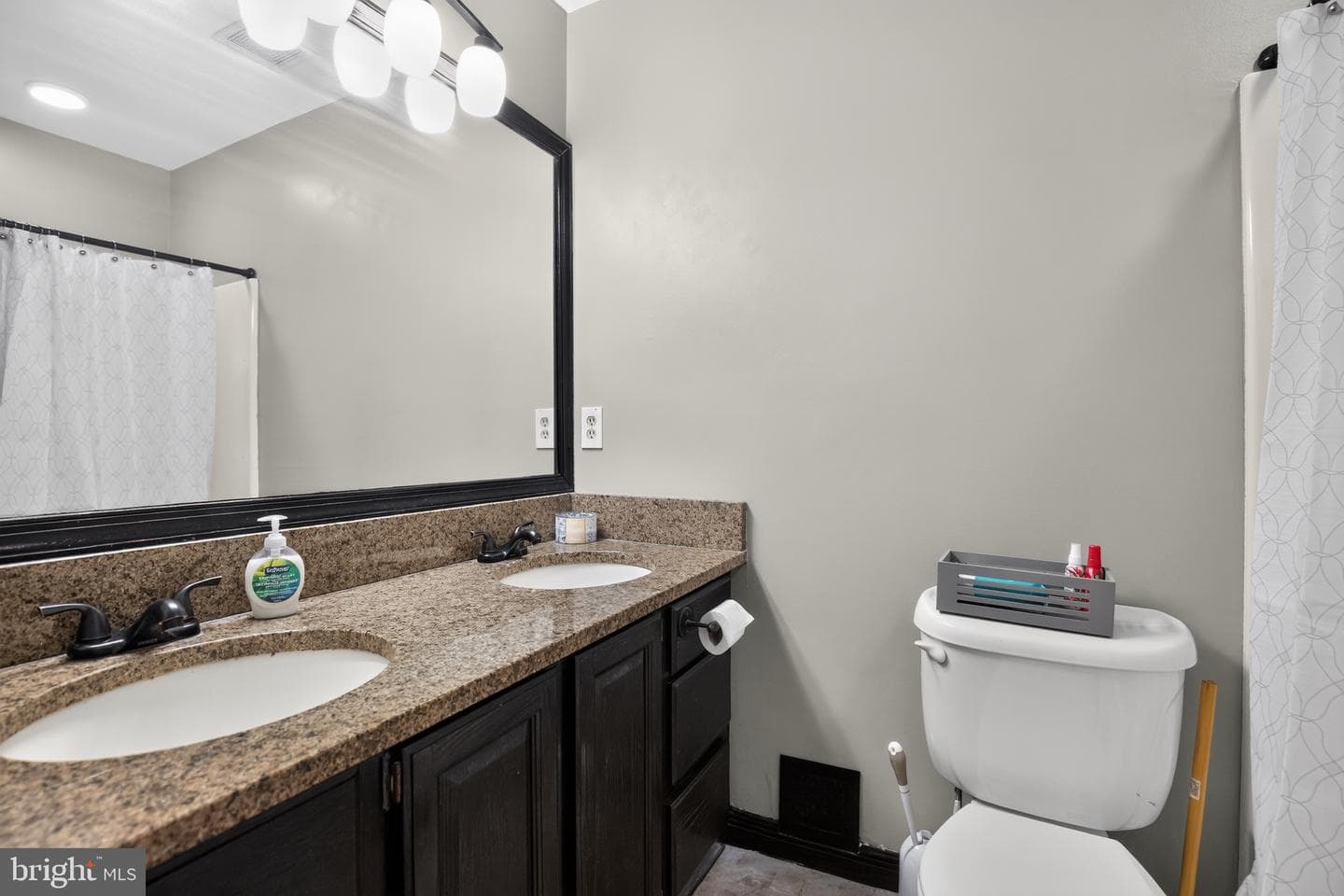 9487 Canary Dr photo 25