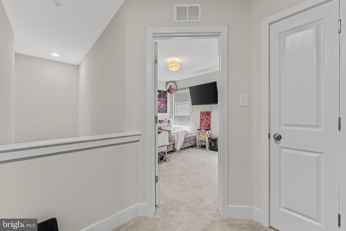 5192 Newport Circle photo 32