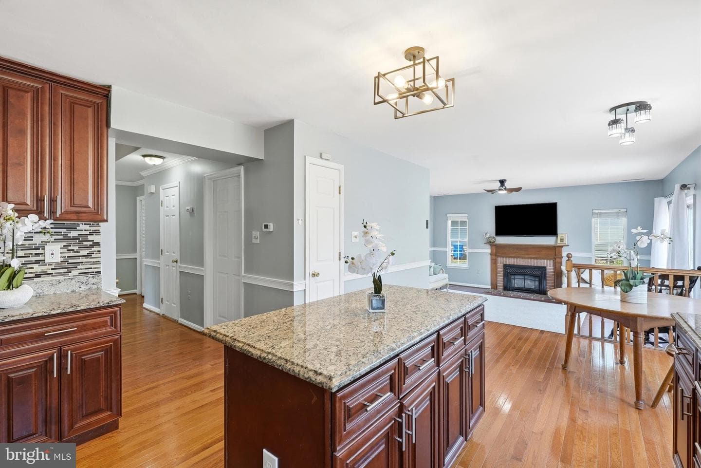 5703 Pompano Court photo 15
