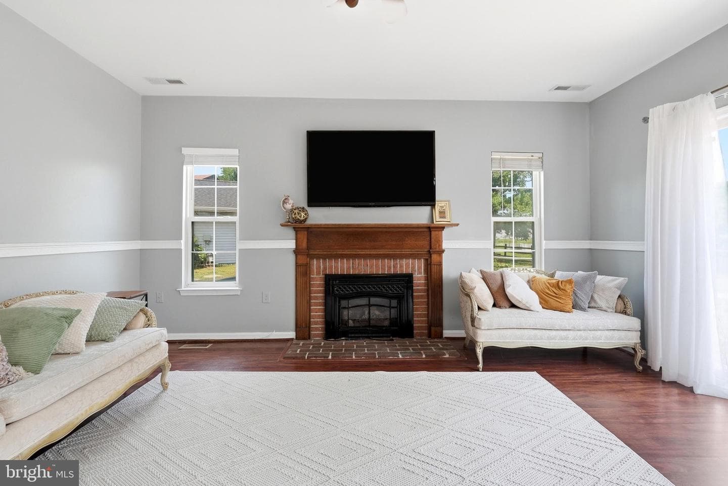 5703 Pompano Court photo 9