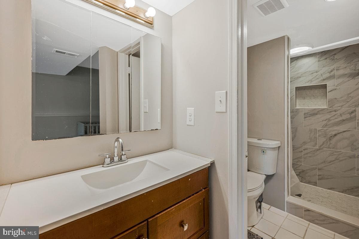 2300 Valley Oak Court photo 21