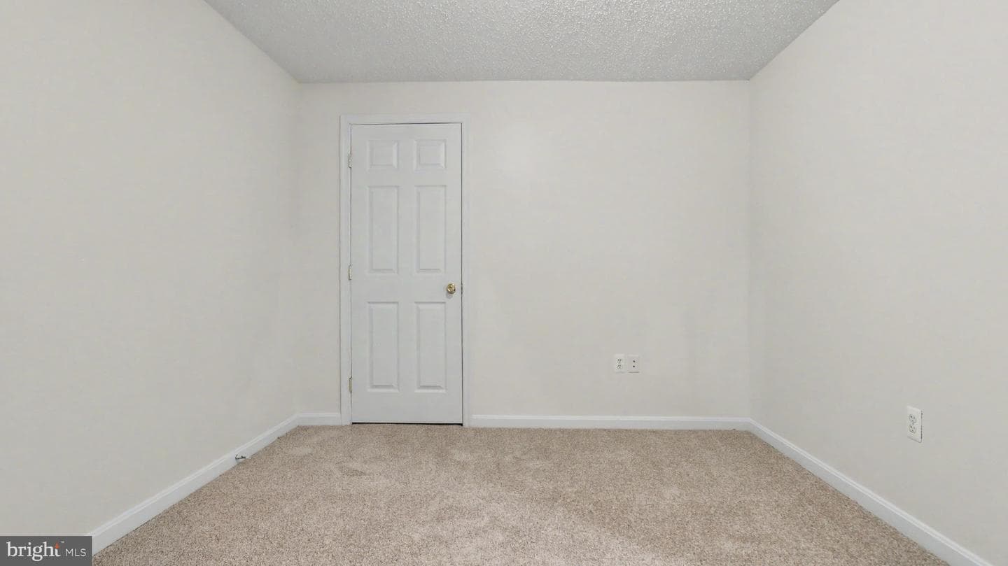 101 Powhatan Court photo 56