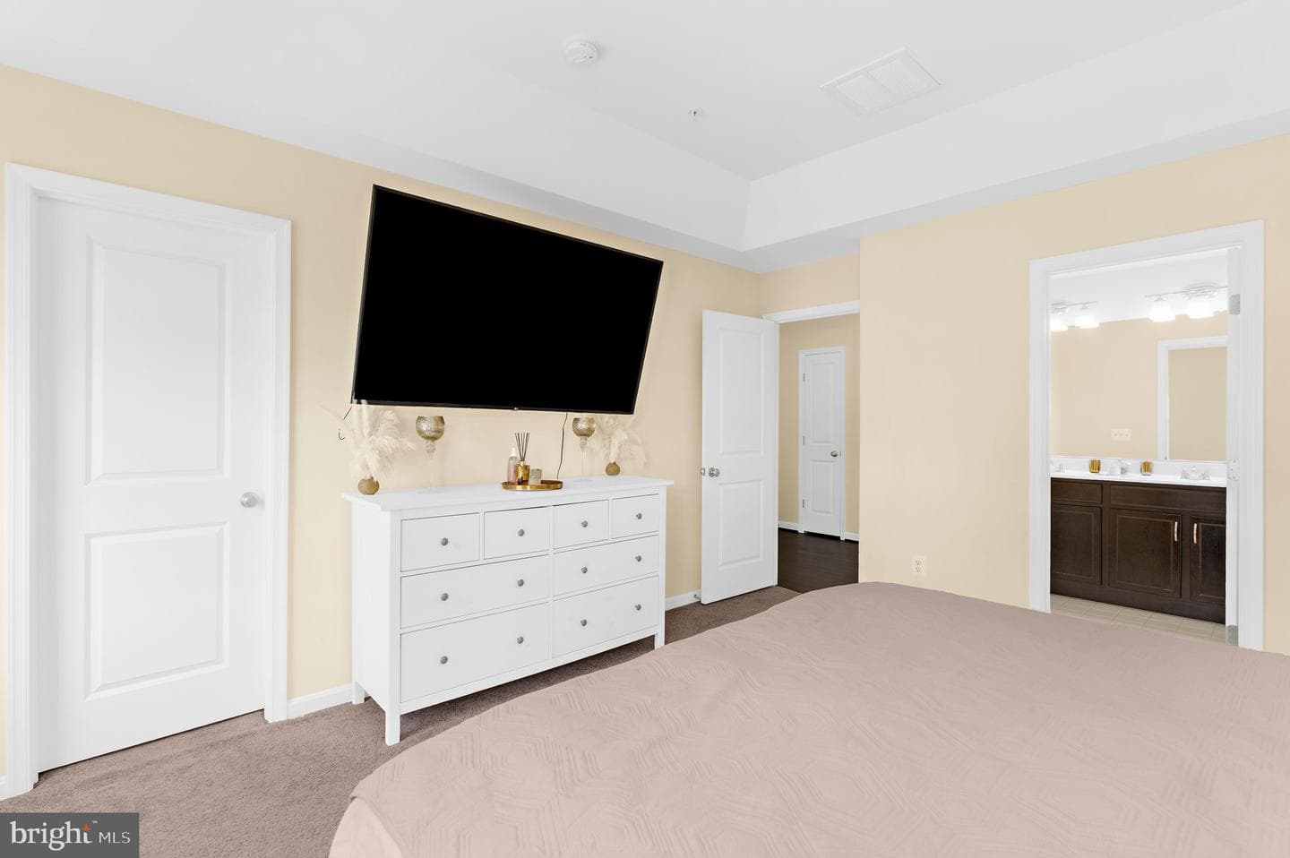 101 Gallop Drive photo 19