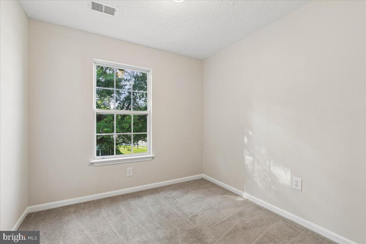 2577 Bolinbrook Court photo 25