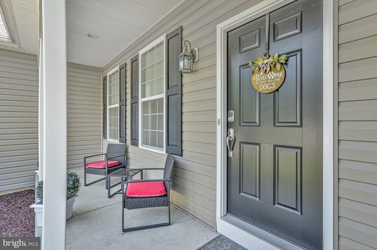 7098 Quicktree Place photo 3