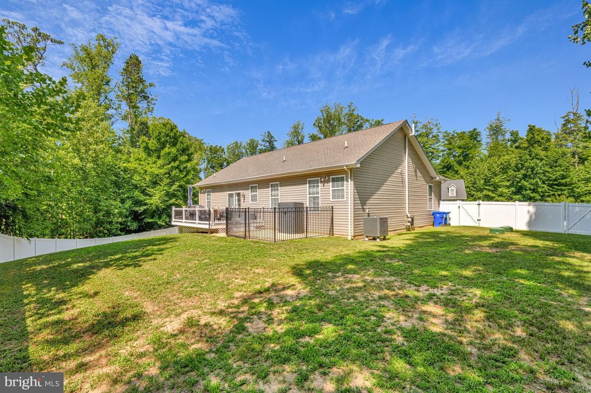 7098 Quicktree Place photo 37