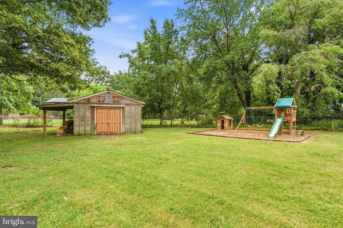 6675 Oakwood Circle photo 36