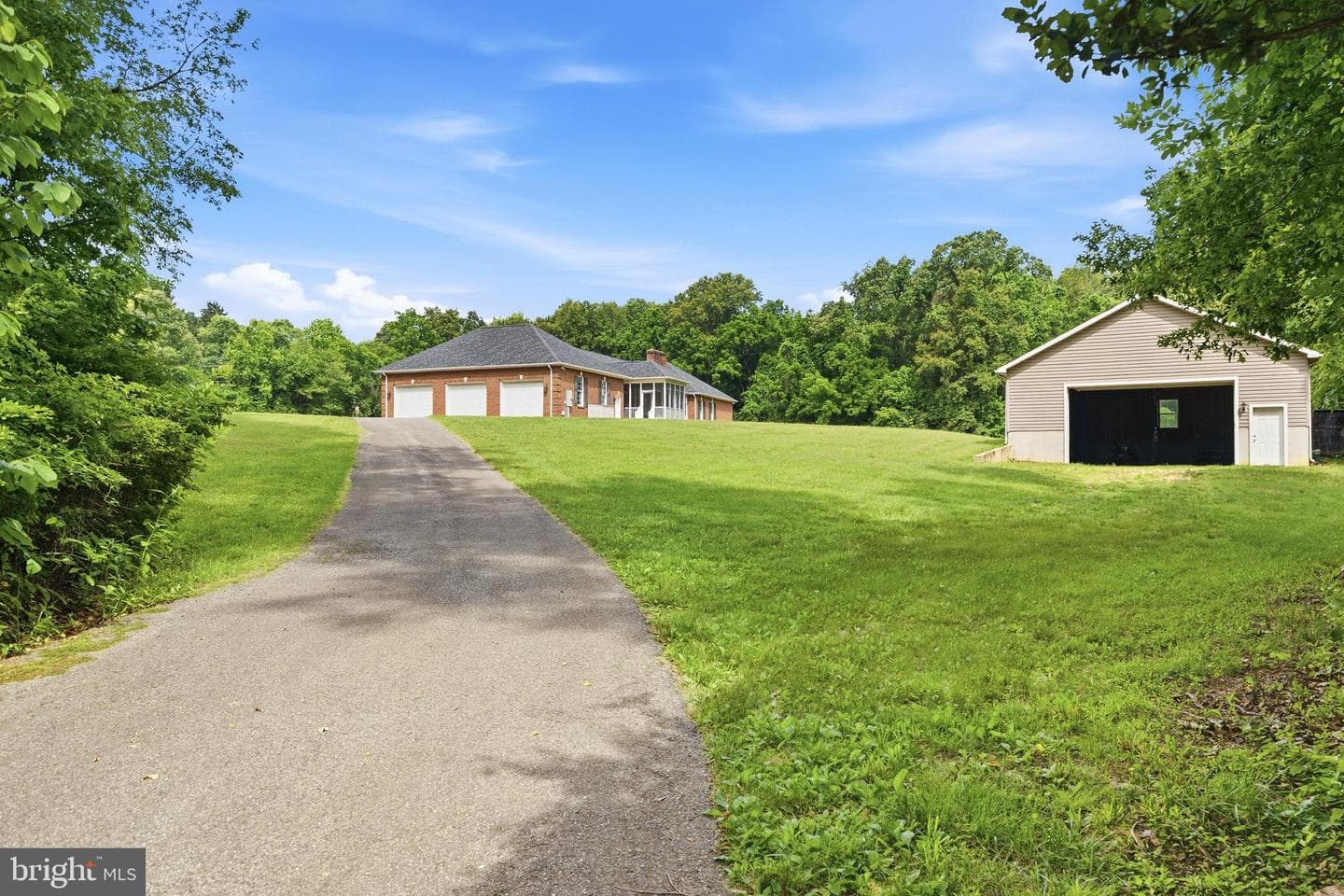 4570 Hawthorne Road photo 54