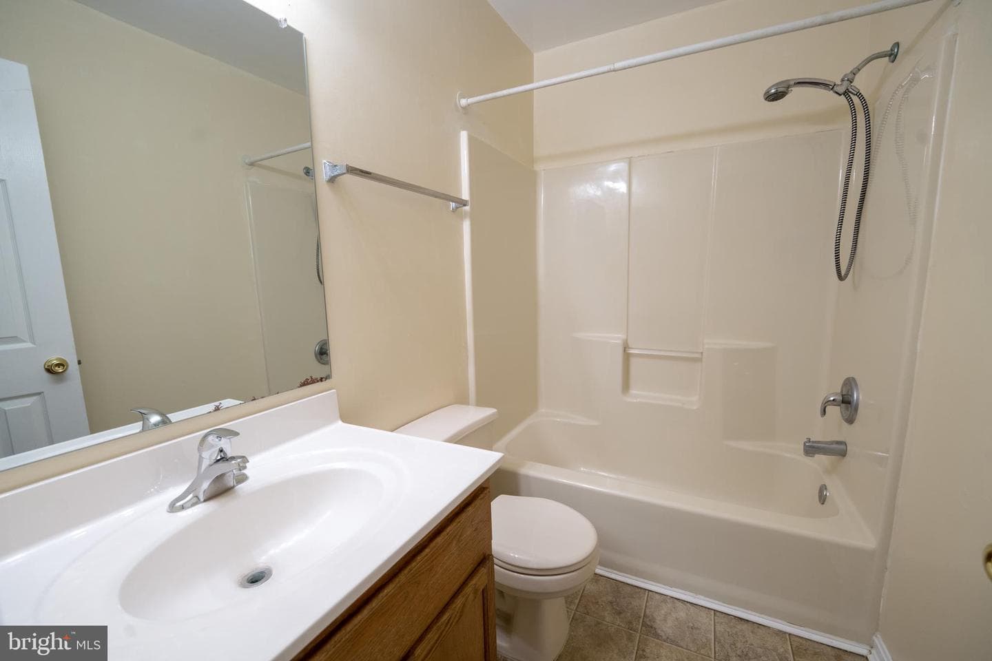 2607 Enterprise Place photo 23
