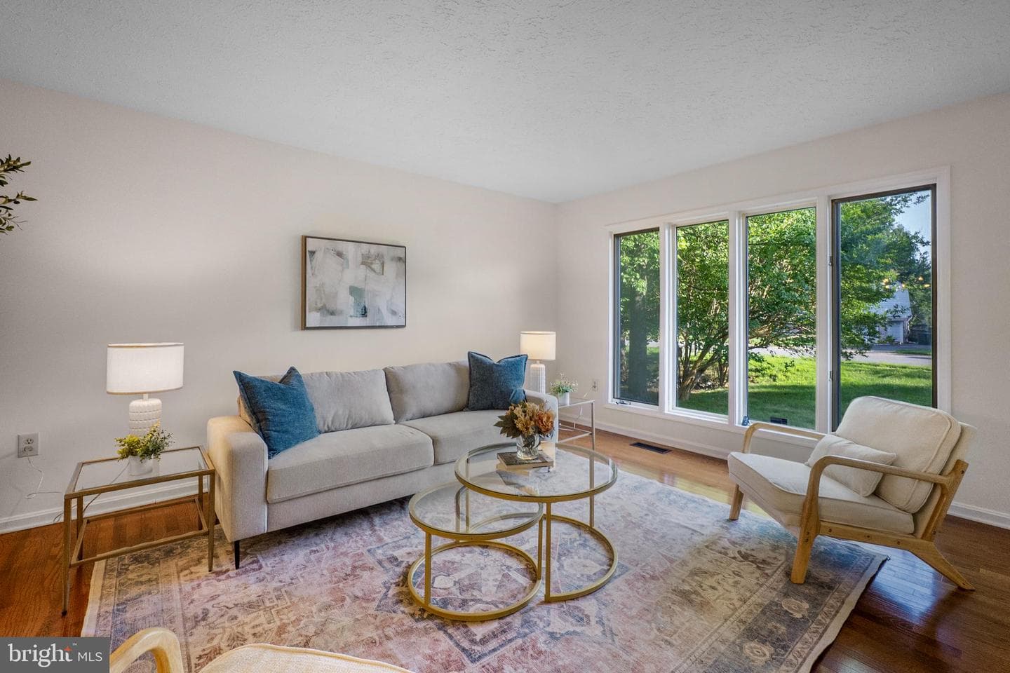 108 Oriole Lane photo 3