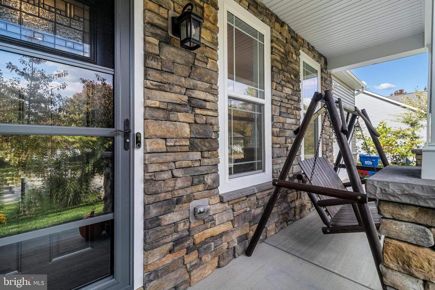 12127 Riverview Drive photo 3