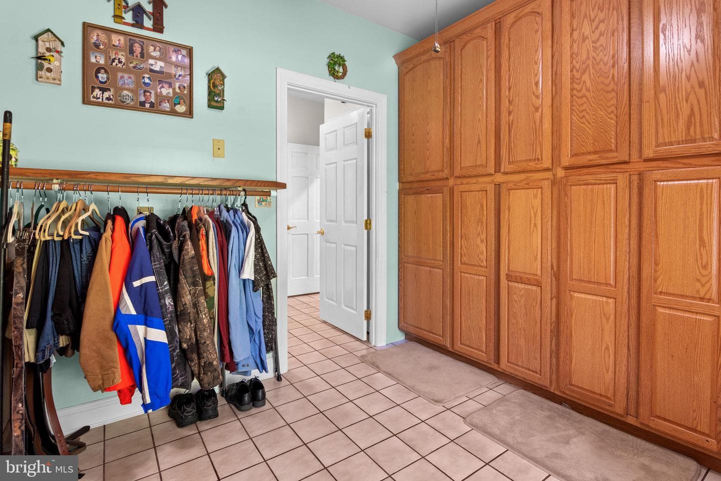 13745 Edelen Drive photo 37