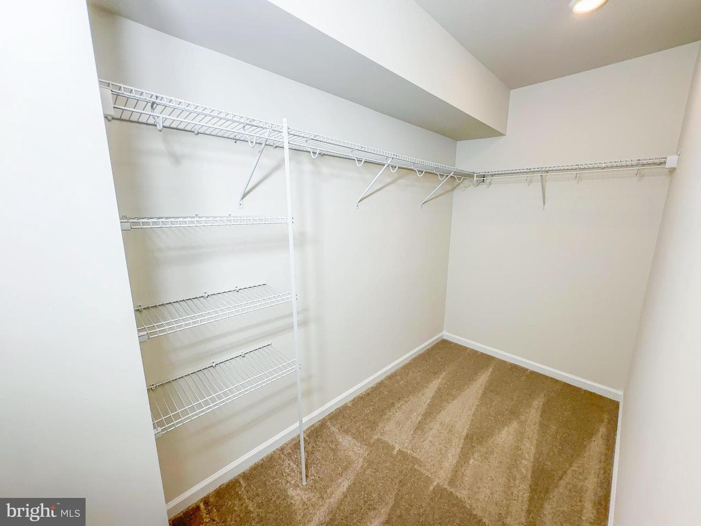 5568 Marksburg Pl photo 27