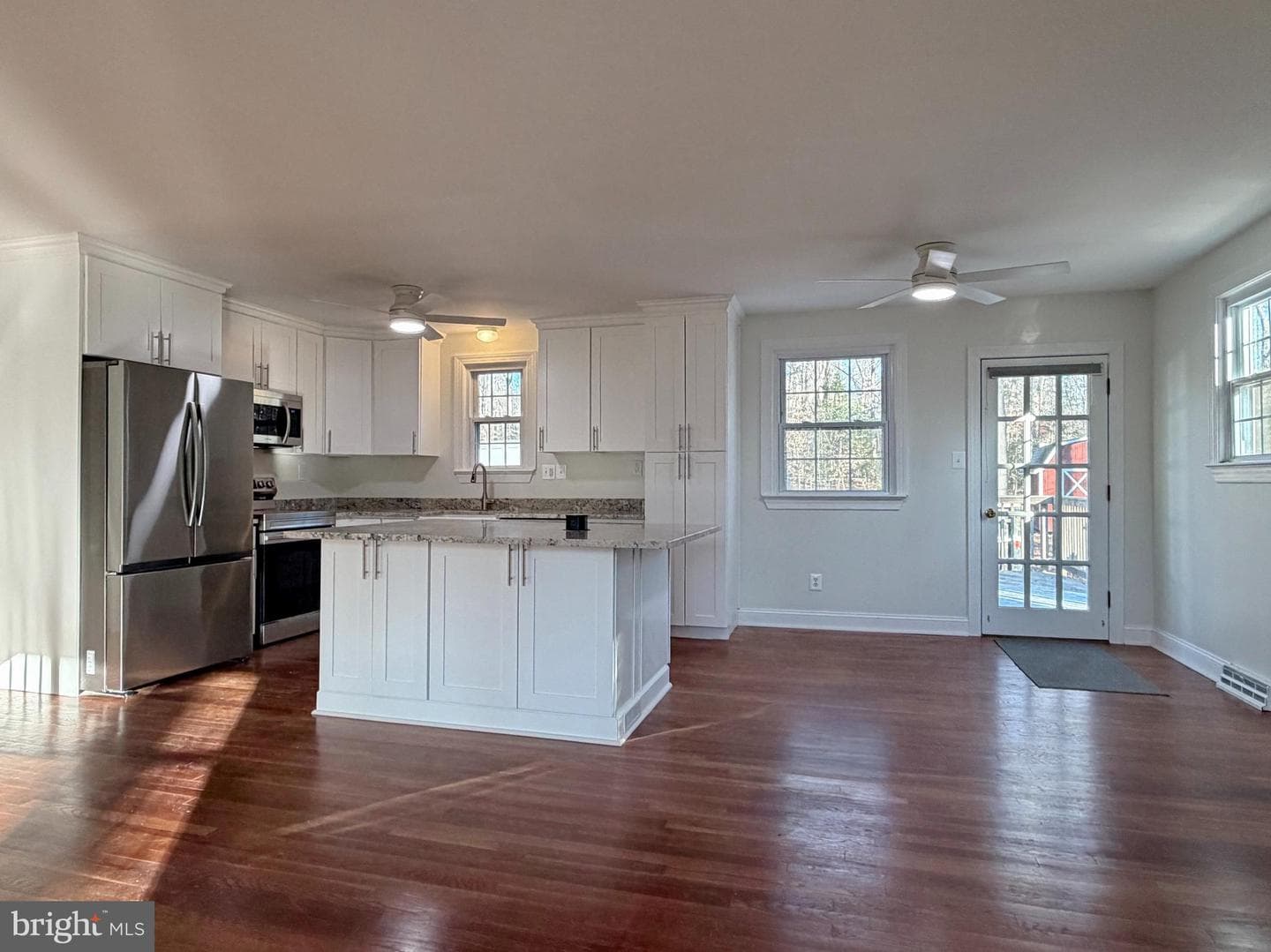 9350 Mathir Drive photo 3