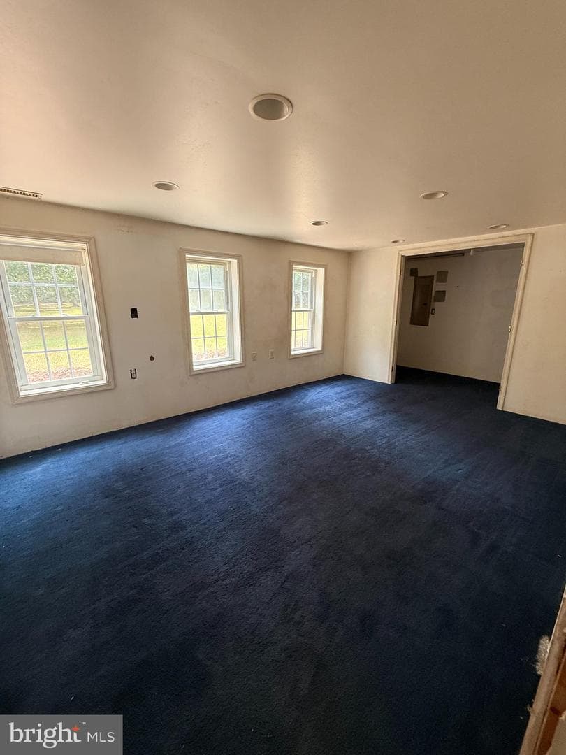 8910 Brook Drive photo 9