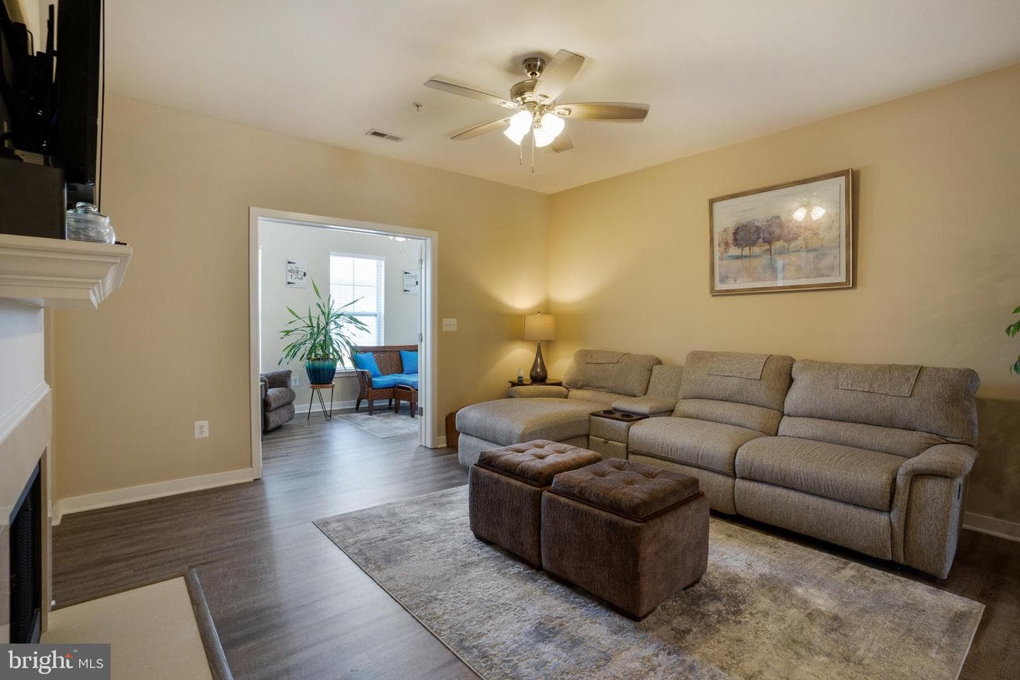 100 Camden Circle photo 19