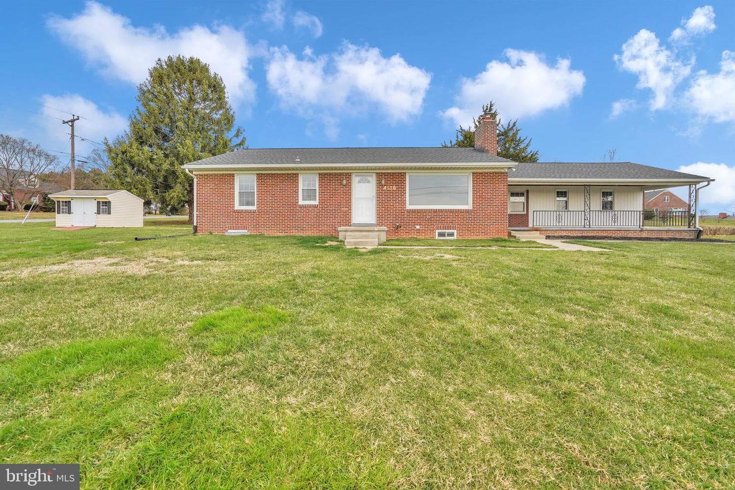 4138 Hillcrest Avenue photo 29