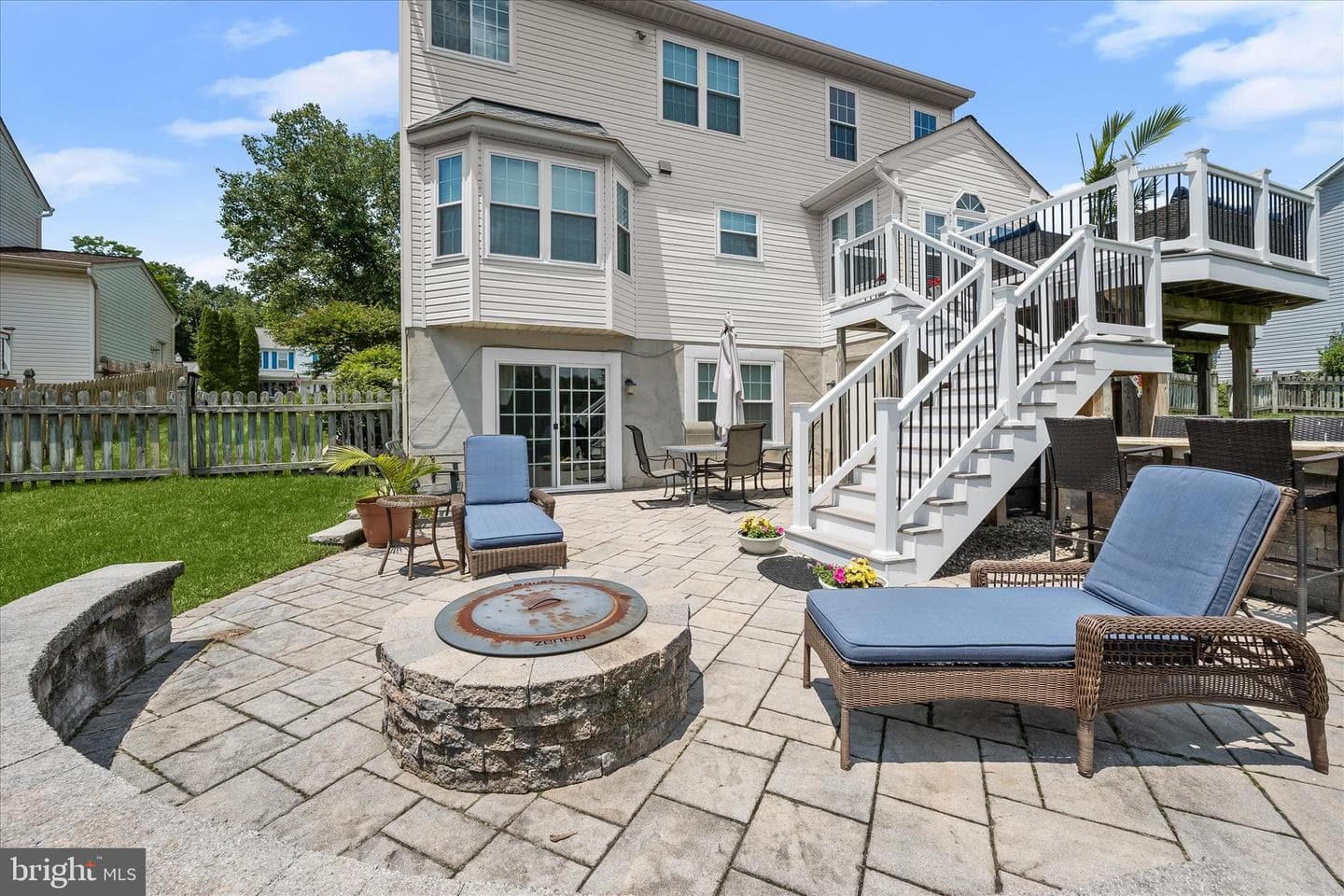7341 Norris Avenue photo 3
