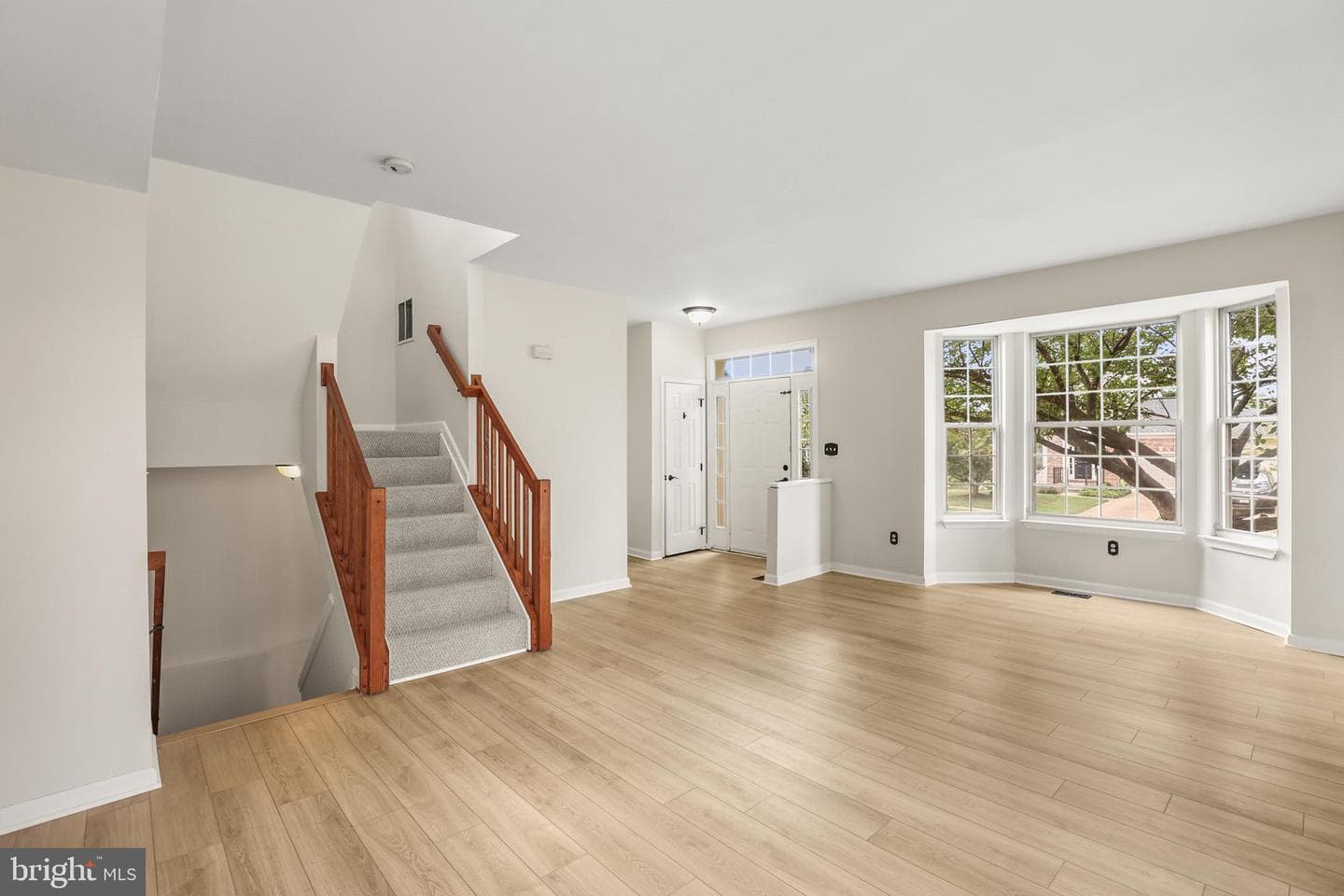 1159 Canon Way photo 7