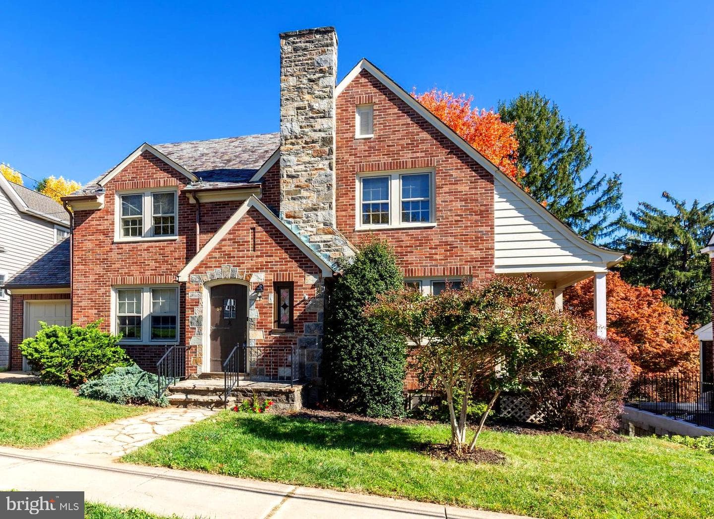 88 W Green Street photo 34