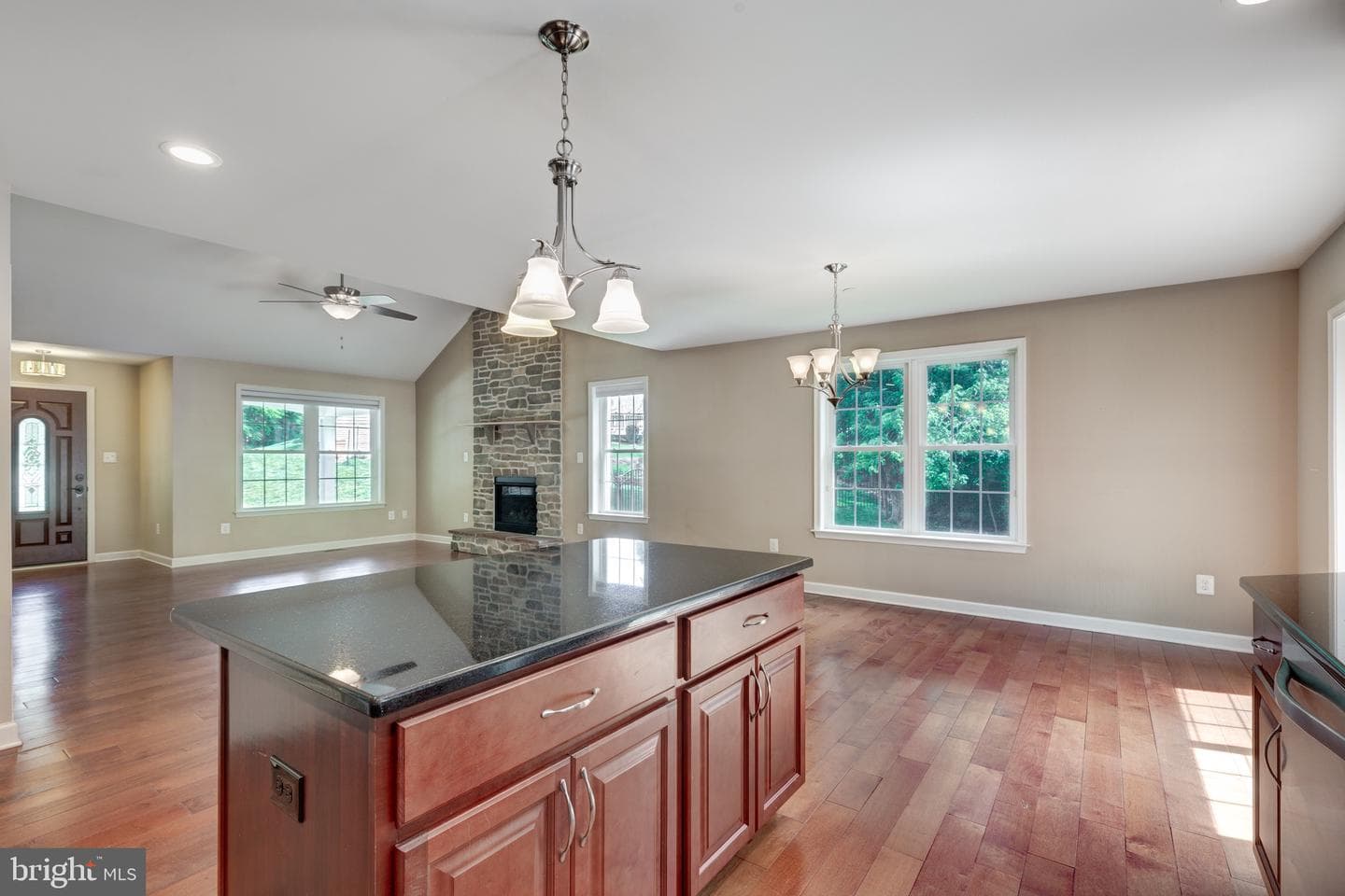 283 Maring Drive photo 21