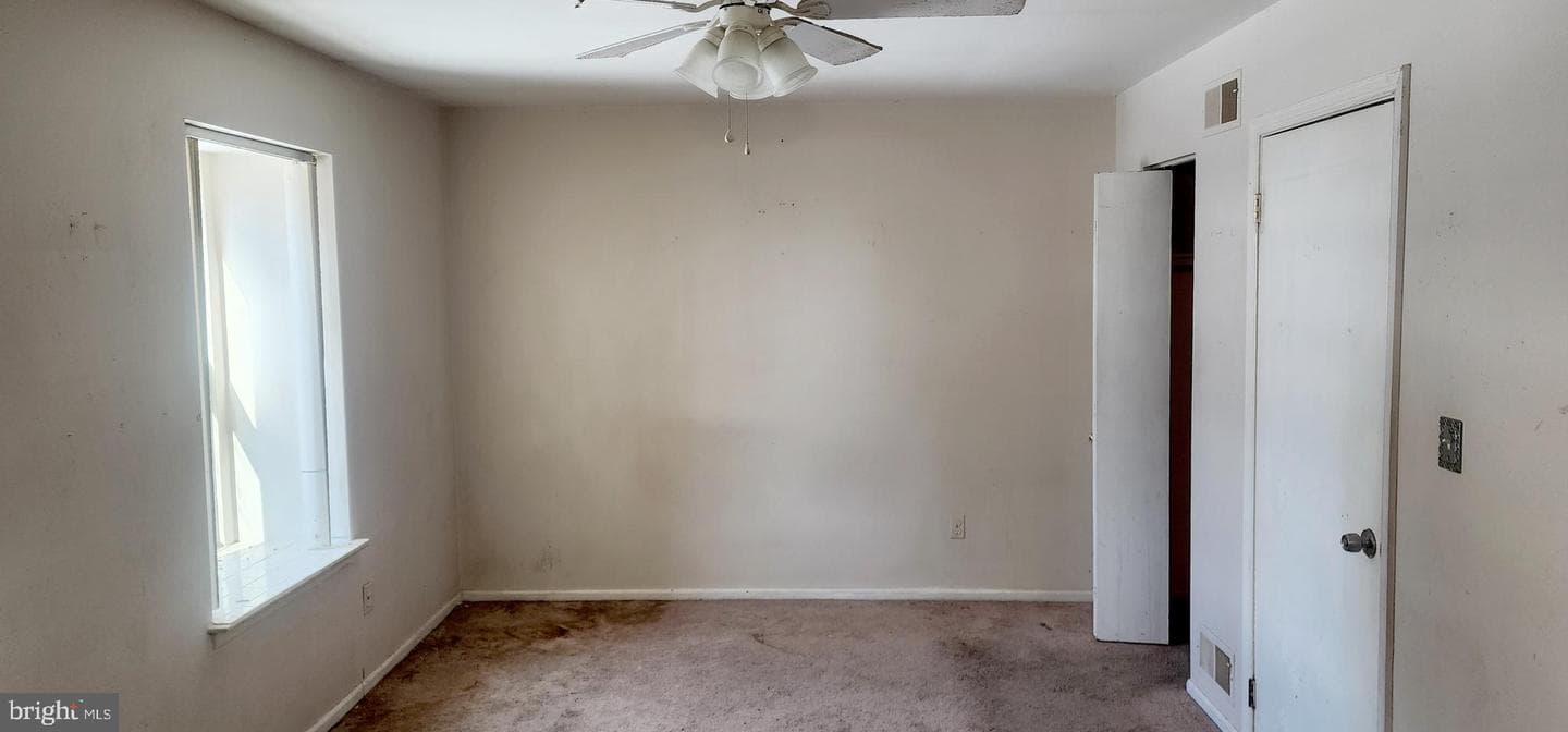 1007 Sitka Spruce Lane photo 3