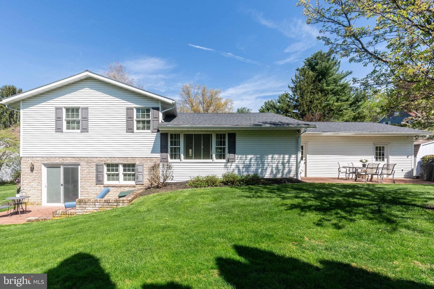 832 Winchester Drive photo 11