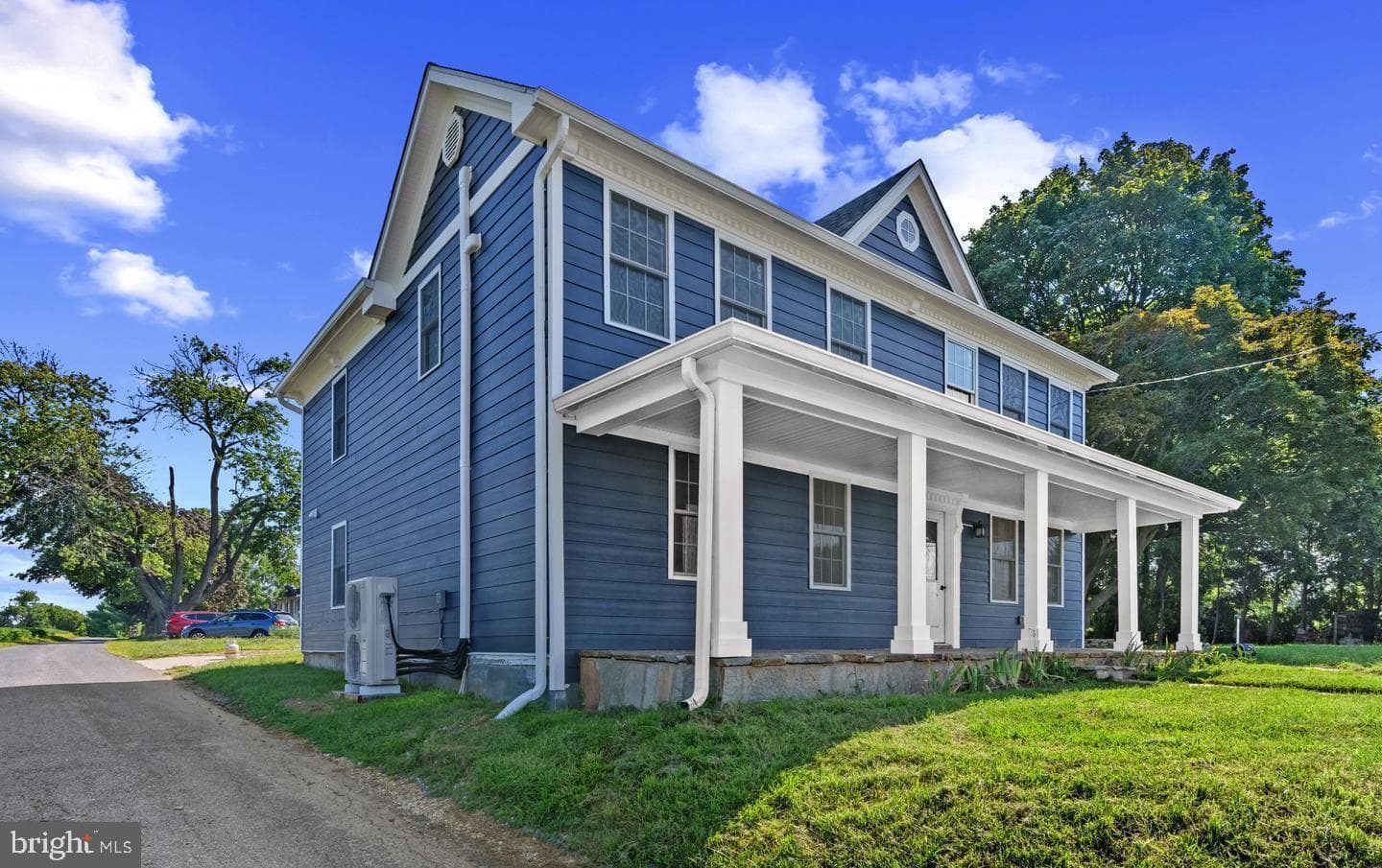 150 Hook Road photo 2