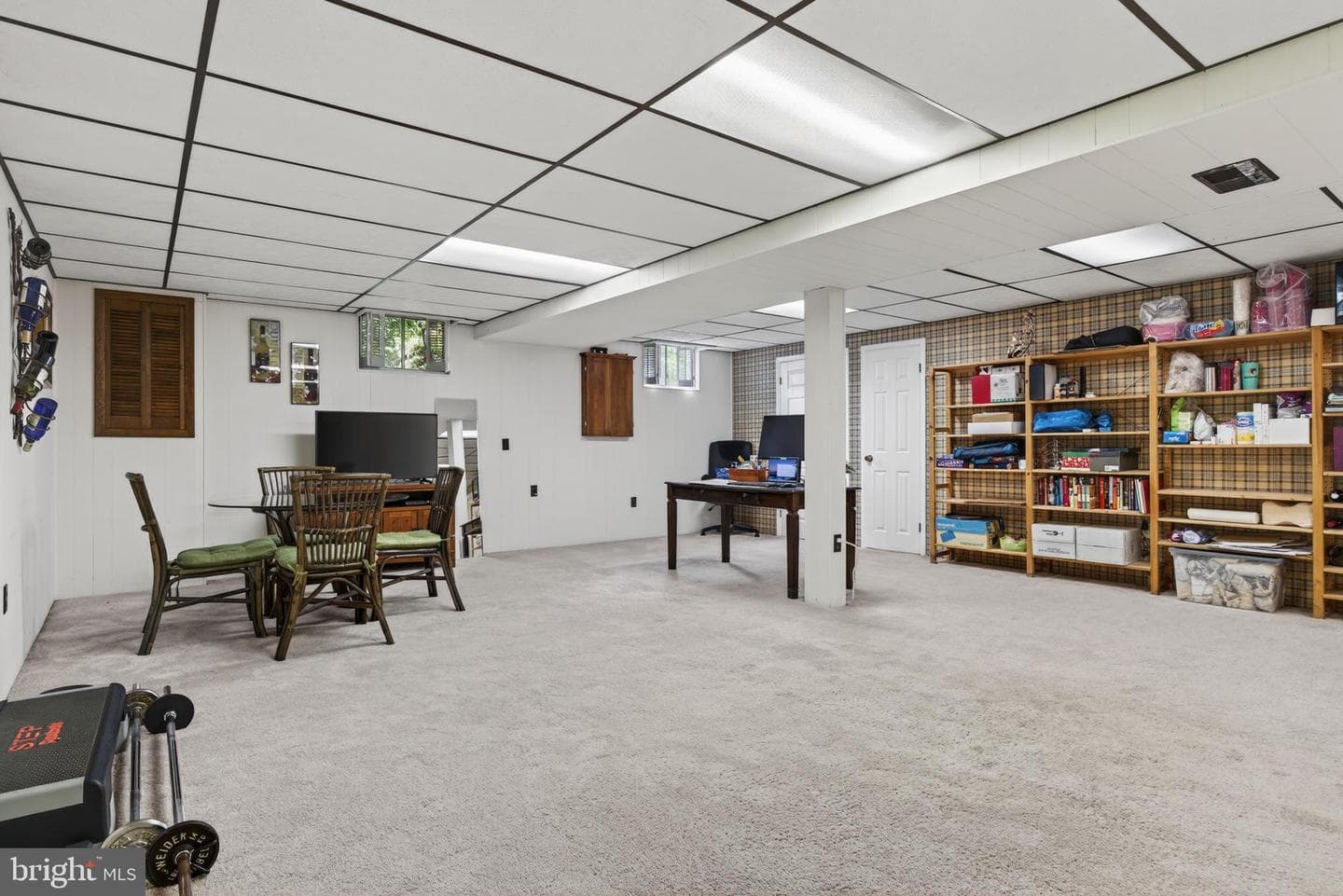 107 White Way photo 32