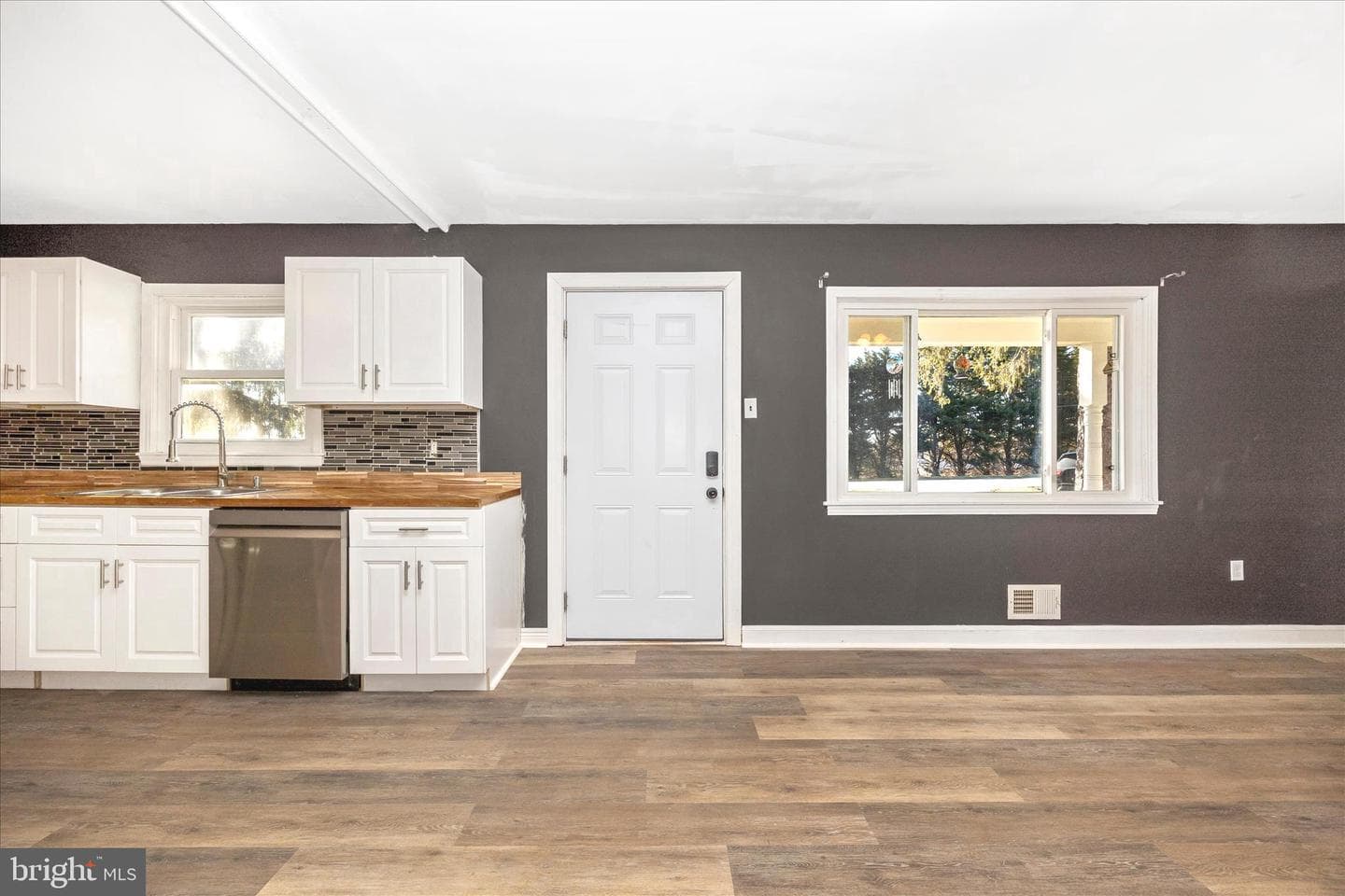 4814 Ridge Road photo 15