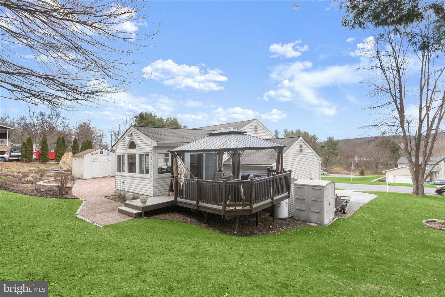 206 Opal Avenue photo 37