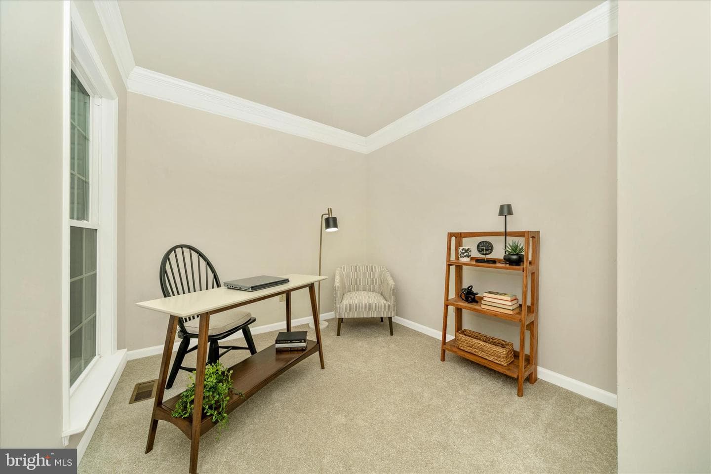 6329 Belmont Circle photo 6