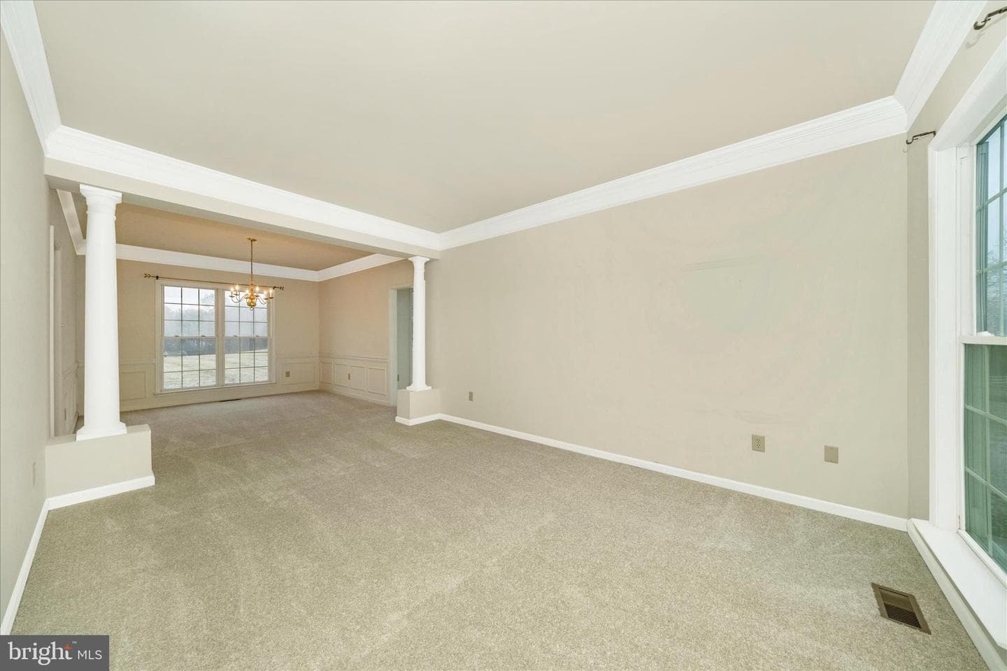 6329 Belmont Circle photo 8