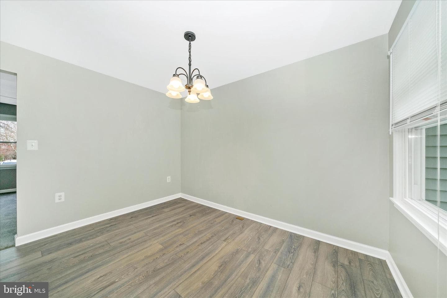 412 Windy Knoll Drive photo 53