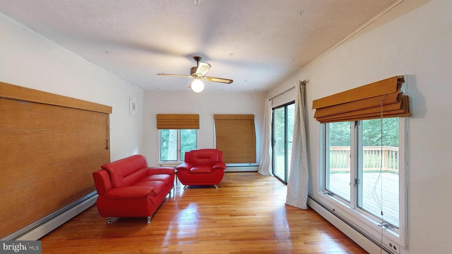 6441 Woodbine Road photo 20
