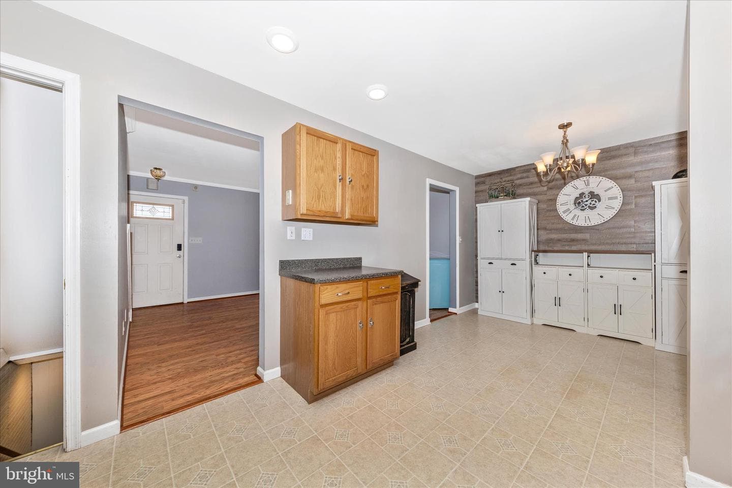 3240 Maiden Lane photo 12