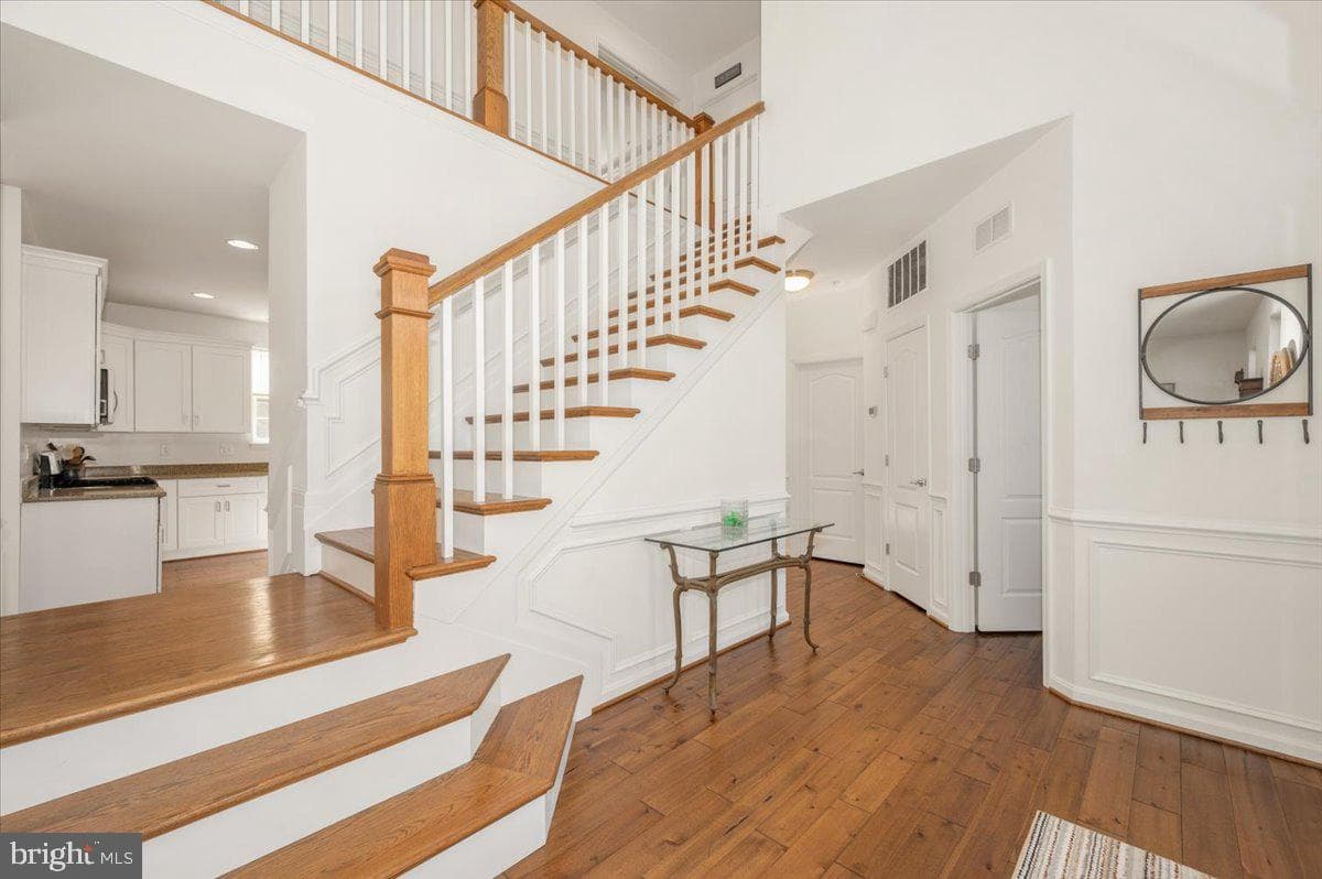 971 Erna Drive photo 6