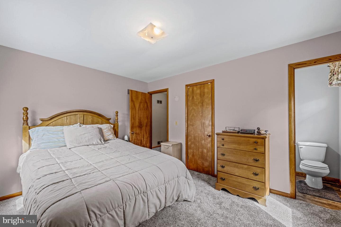 3011 Glenvue Drive photo 22