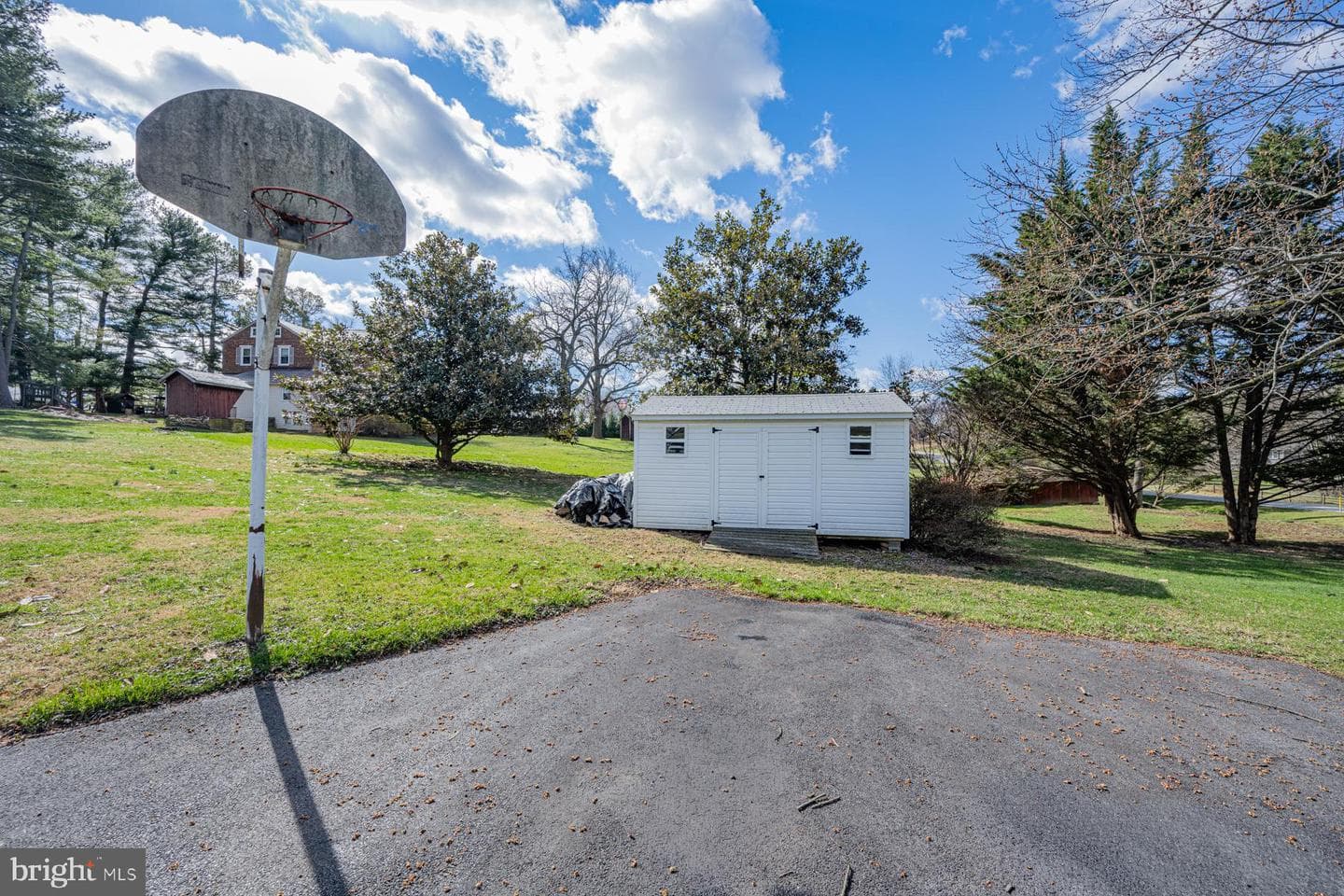 3011 Glenvue Drive photo 33
