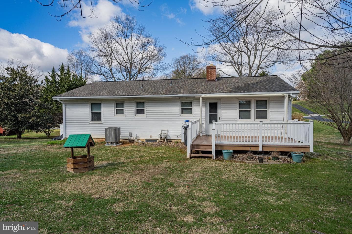 3011 Glenvue Drive photo 4