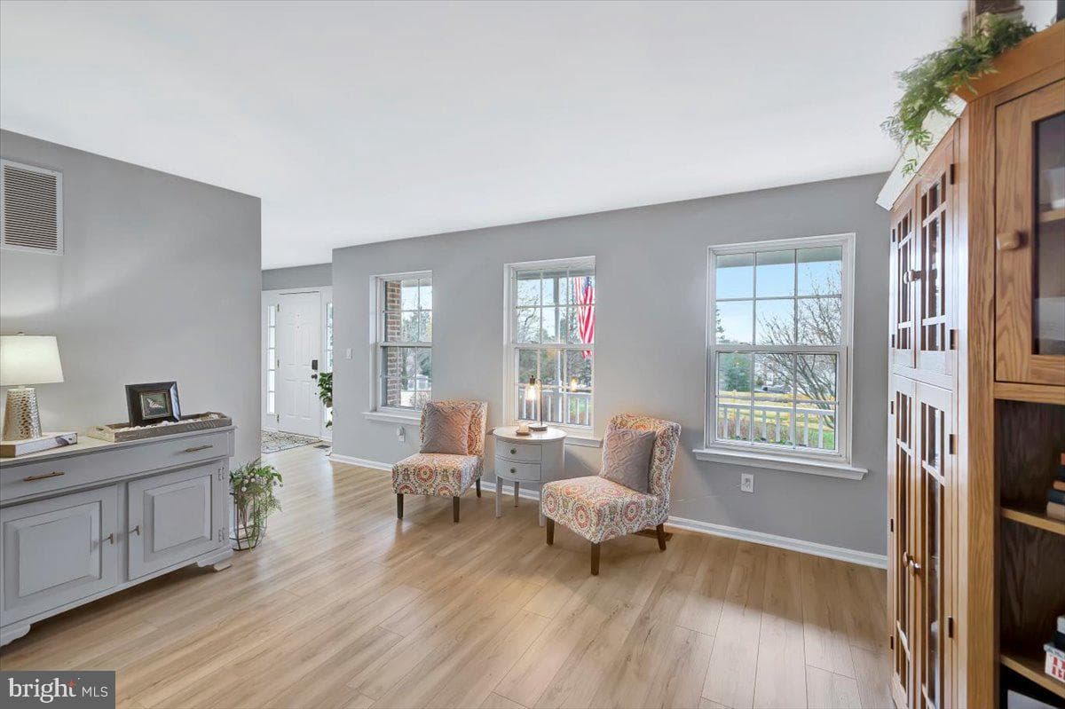 1111 Canon Way photo 15